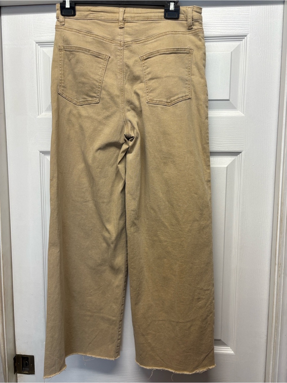 Easel Tan Wide-Leg Jeans with Heart Patch Appliques-cream, burgundy Flannel Sz M - Picture 7 of 13
